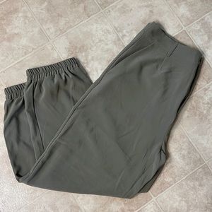 NWT Ankle-length, Shinestar, light olive pants. Size XL